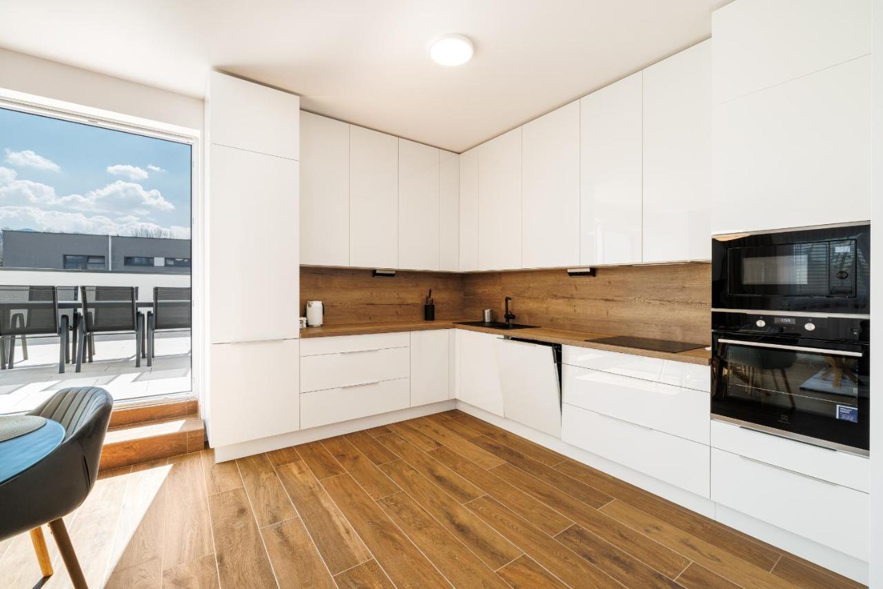 Apartman Baranec Lägenhet Liptovský Mikuláš Exteriör bild